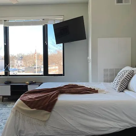 Sleepover Studio Apartments Des Moines Exterior photo
