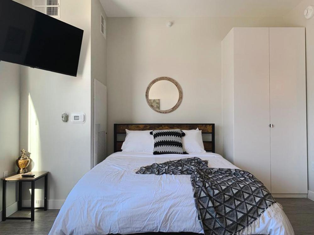 Sleepover Apartment