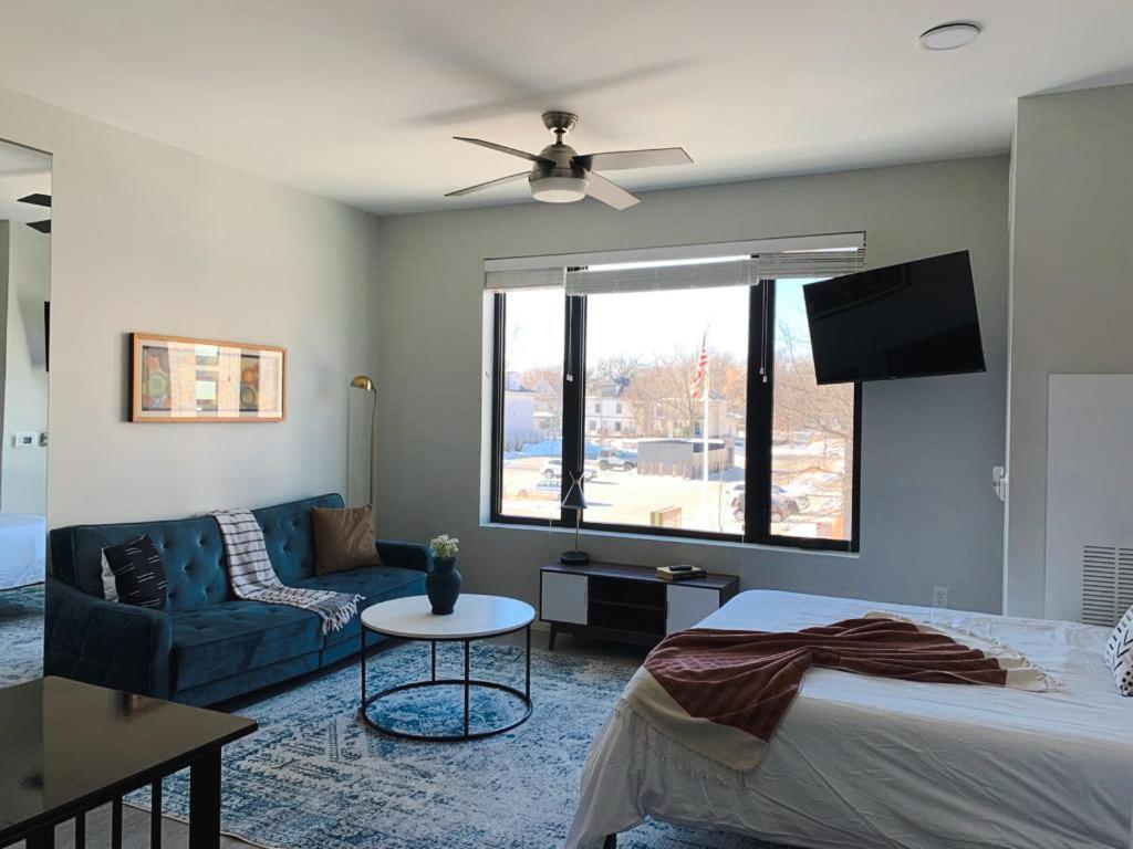 Sleepover Apartment