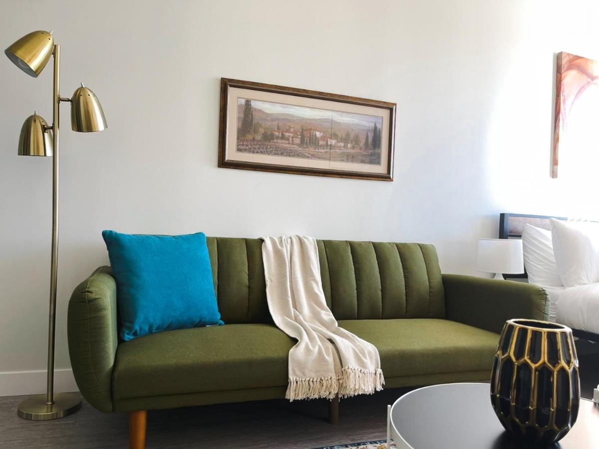 Sleepover Apartment