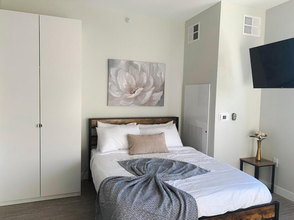 Sleepover Apartment