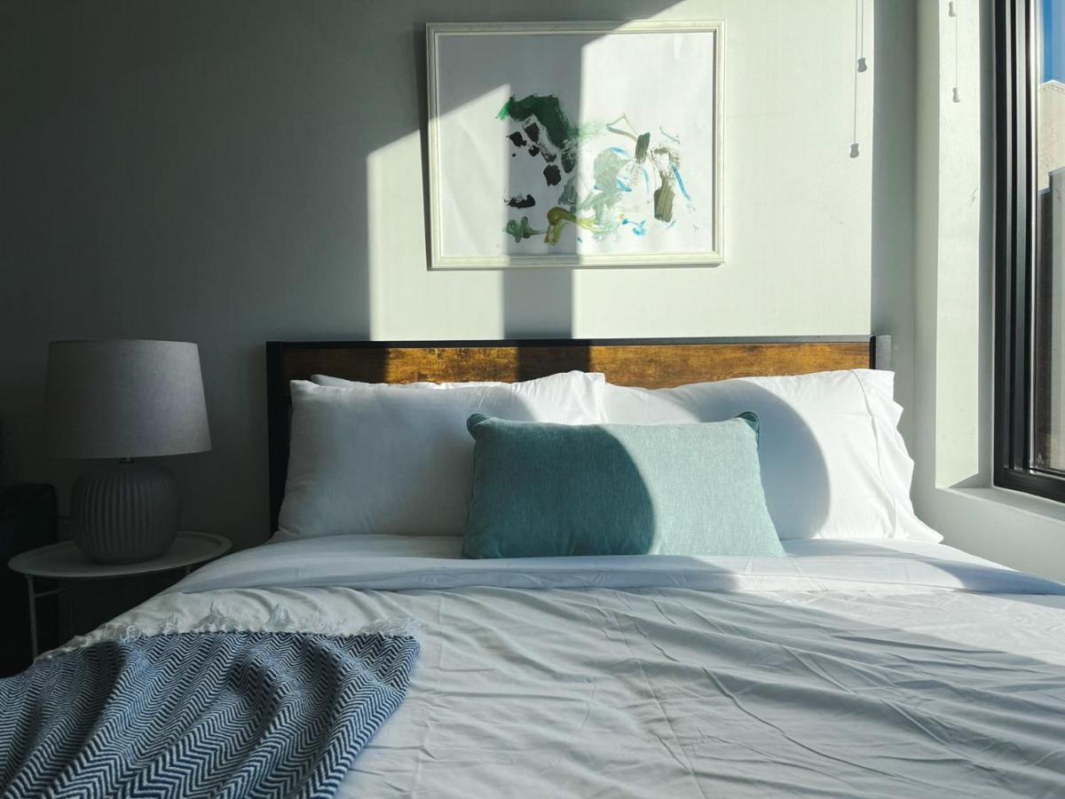 Sleepover Apartment *